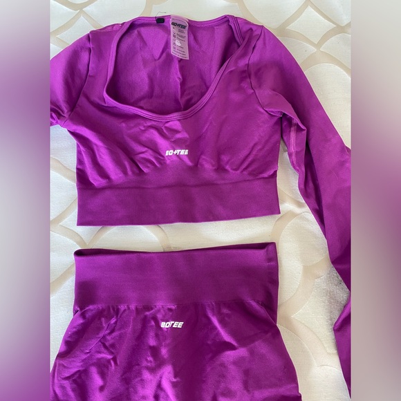 Bo&Tee Plum Set - Scrunch Butt - Picture 2 of 4